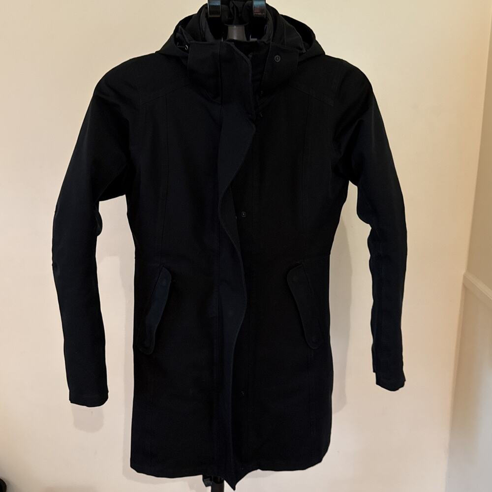 Patagonia Tres 3-in-1 Parka Jacket Womens Size XS Black H2NO SHELL & Insert